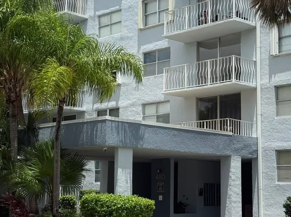 480 EXECUTIVE CENTER Drive #3H, West Palm Beach, FL 33401