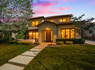 1425 37th St, Sacramento, CA