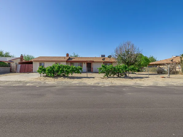 15824 Newmont Ave, Lancaster, CA 93535