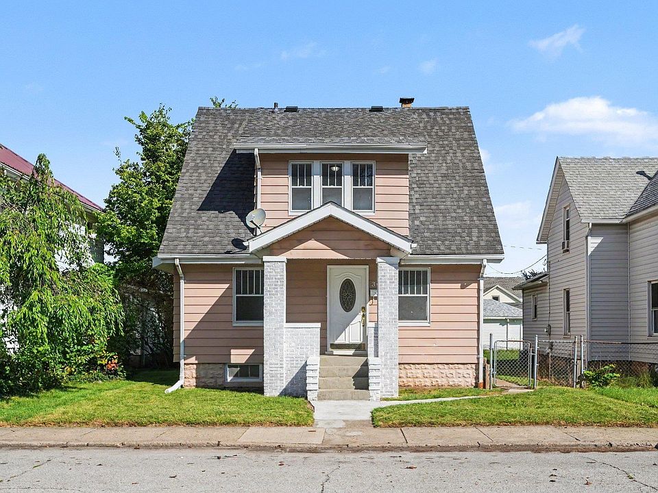 1st image of 308 E 8th St