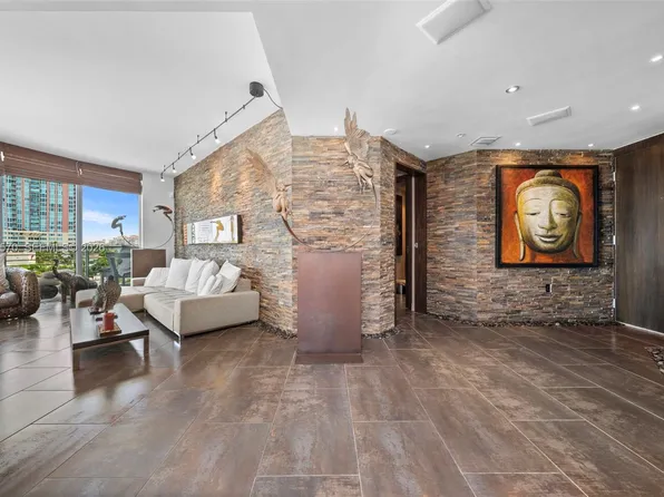 110 Washington Ave APT 1709, Miami Beach, FL 33139