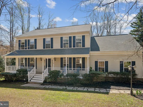 145 Longwood Dr, Stafford, VA 22556
