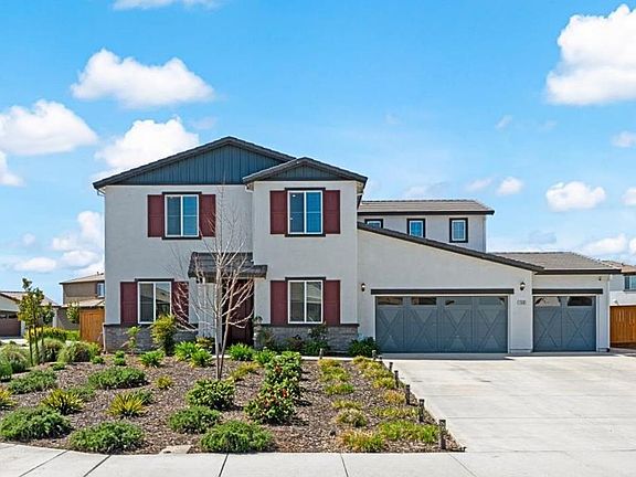 2nd image of 1685 Blossom Way