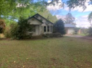 5696 Wardville Rd, Bastrop, LA 71220