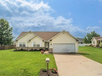 615 Arrowhead Ln, Union, MO, 63084