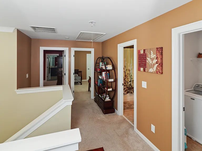 4010 Lake Manor Way — Photo 26