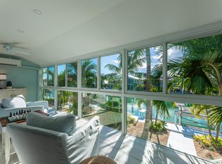 471 8th St, Key Colony Beach, FL 33051