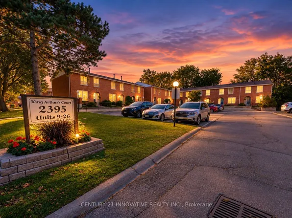 2395 Bromsgrove Rd S #21, Mississauga, ON L5J 1L6