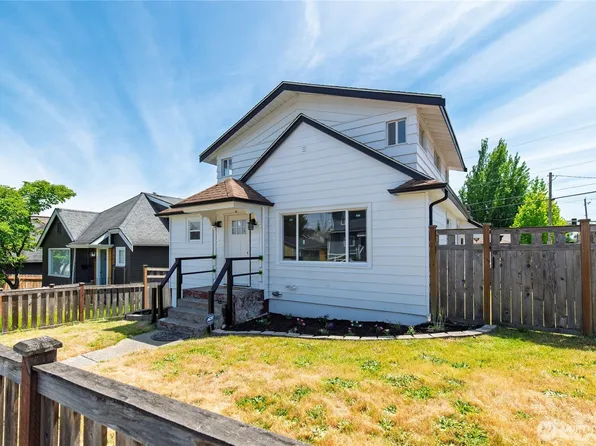 1231 4th Street, Bremerton, WA 98337