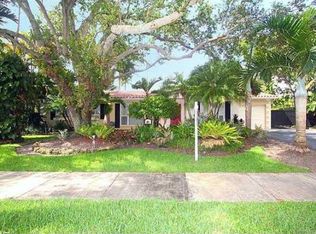 9370 SW 82nd St, Miami, FL 33173