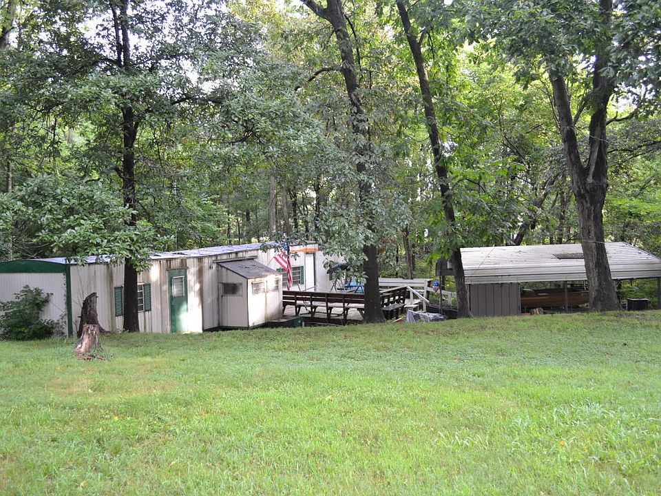 1st image of 24 Lakeshore Dr