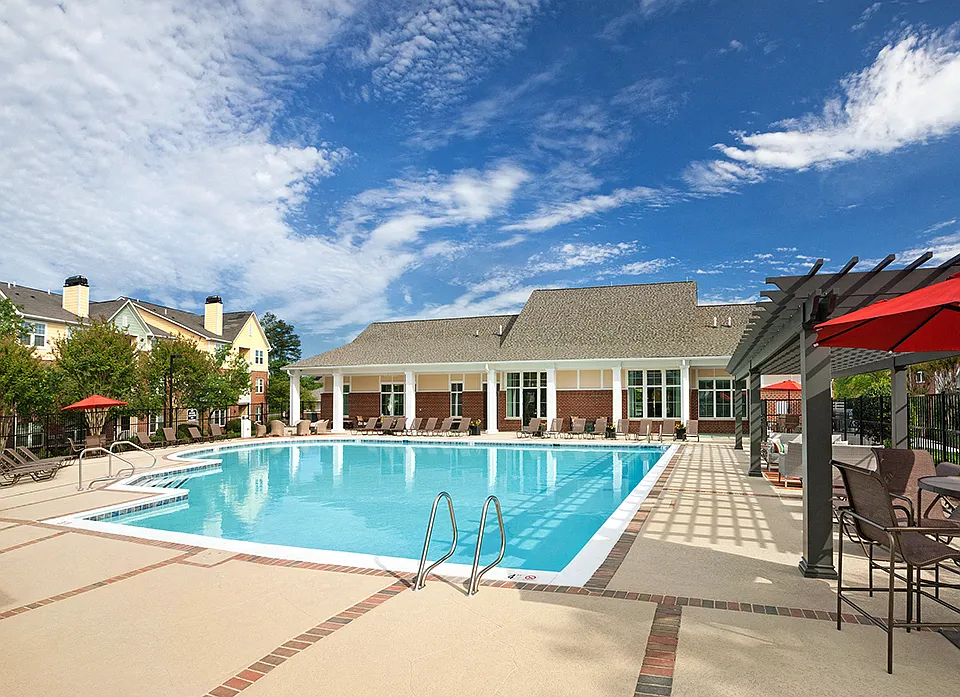 Resort-style Pool and Sundeck with Wi-Fi