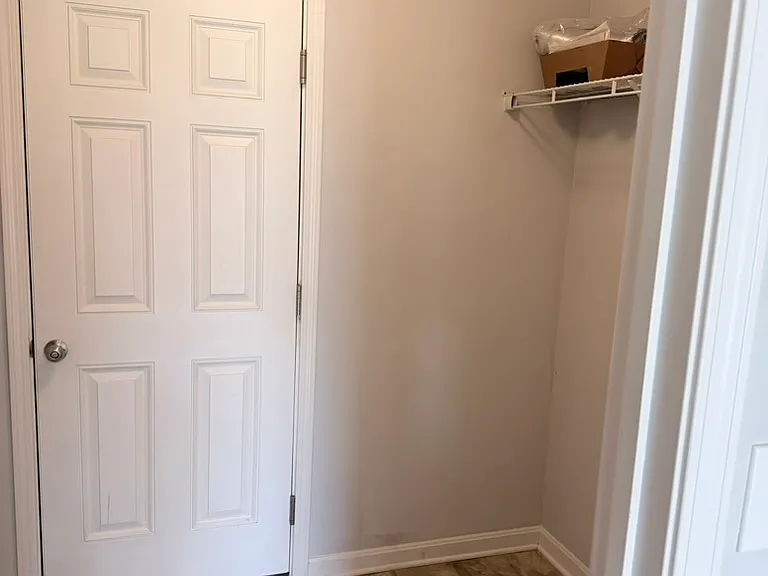 1018 Autumn Crest Ln — Photo 30
