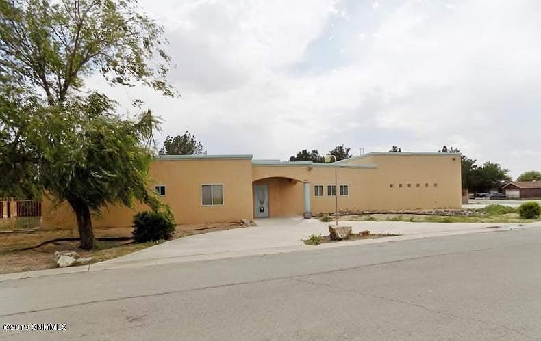 1st image of 3846 Stoney Brook Cir