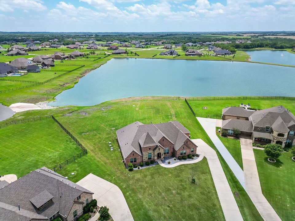 1st image of 2255 Lake Estates Dr