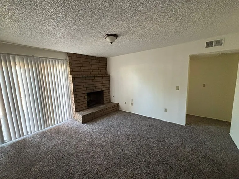 8012 N Laurelglen Blvd #C — Photo 10