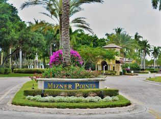 21104 Via Ventura, Boca Raton, FL 33433