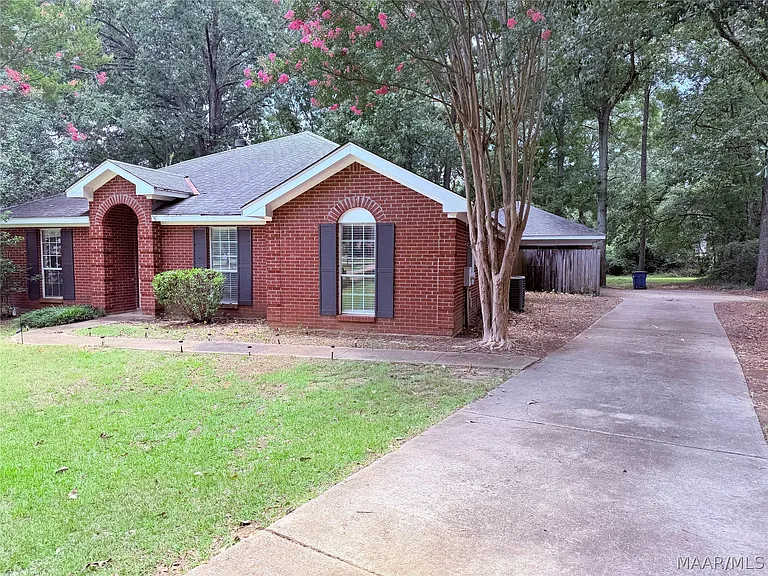 11 Twin Oaks Ln — Photo 26