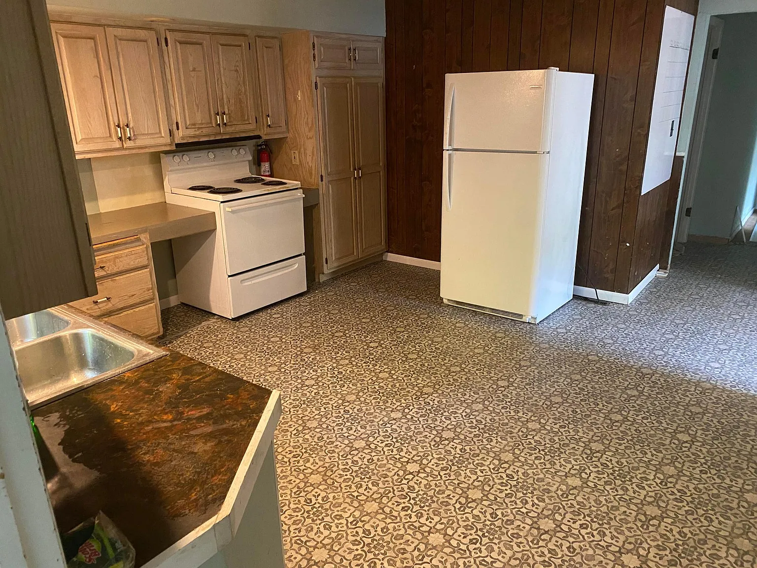 3 bed, 1200 sqft, $1,180 — Photo 4