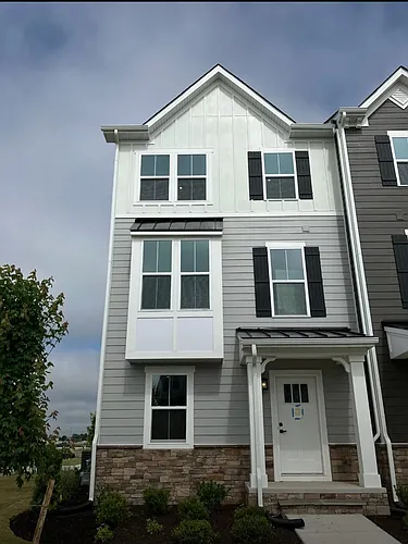 210 Fost Blvd Photo 1