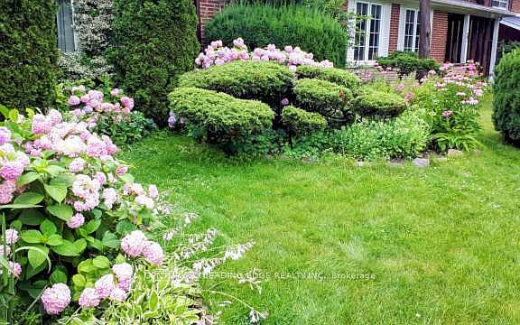 3rd image of 39 Deerford Rd