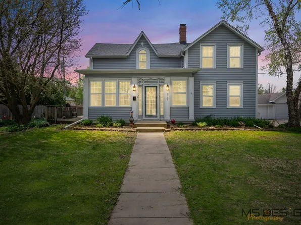 322 W High St, Sycamore, IL 60178