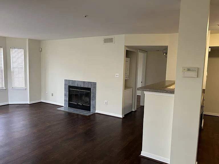 4418 Lord Loudoun Ct #132 — Photo 3
