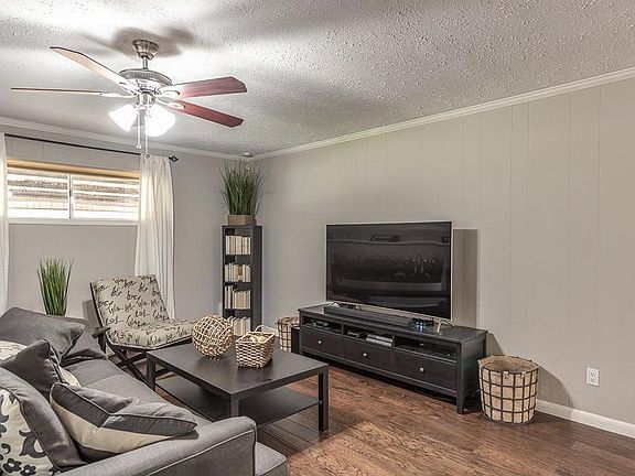 2nd image of 5603 Winding Creek Way