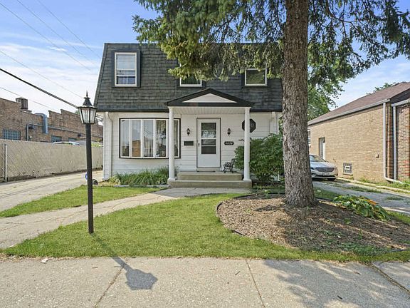 2nd image of 4636 Cracow Ave