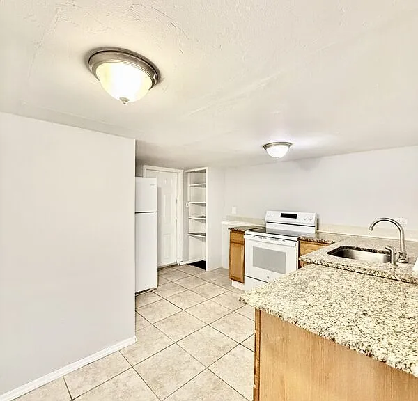 2611 41st Ave N #C — Photo 8