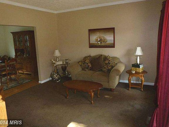 2nd image of 5 Saint Roberts Dr