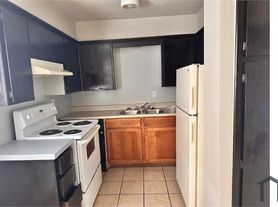 3520 NW 51st St