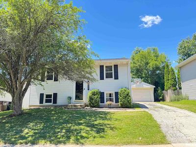 4441 W Castleton Rd, Peoria, IL, 61615