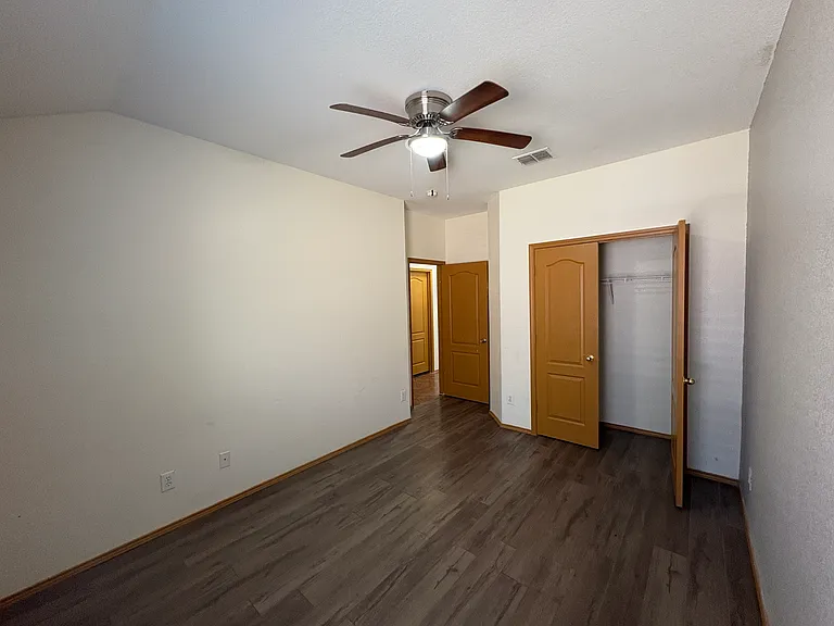 10405 Devin Ln — Photo 9