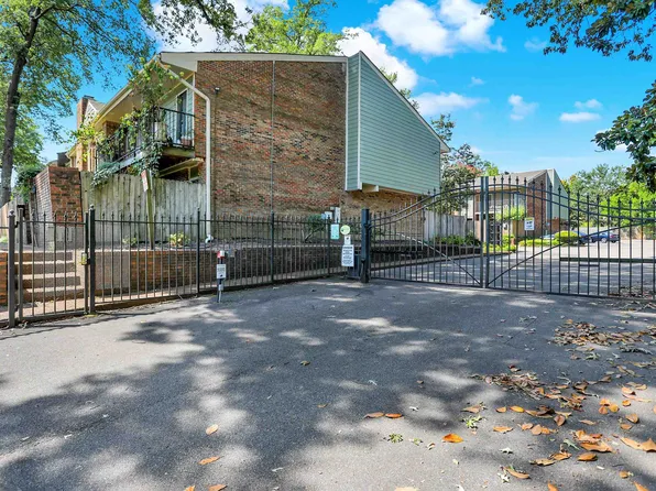 697 S Belvedere Blvd #B, Memphis, TN 38104