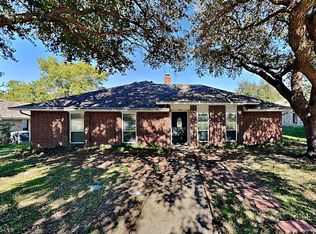 1010 Ridgeview, Carrollton, TX 75007