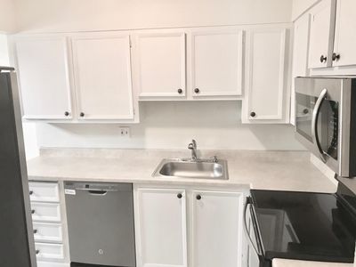 Ash Creek Park Condominiums Portland Or Zillow