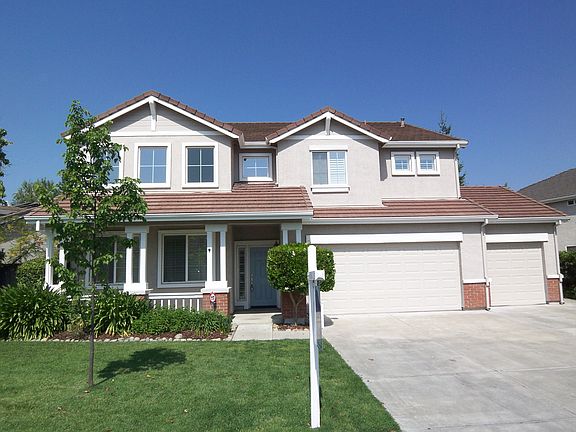 2nd image of 3901 Pine Lake Cir