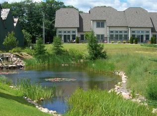 1227 Lakeshore Park Pl, Marquette, MI 49855