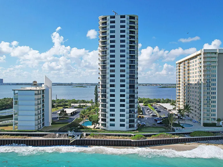 5420 N Ocean Dr #1803 — Photo 3