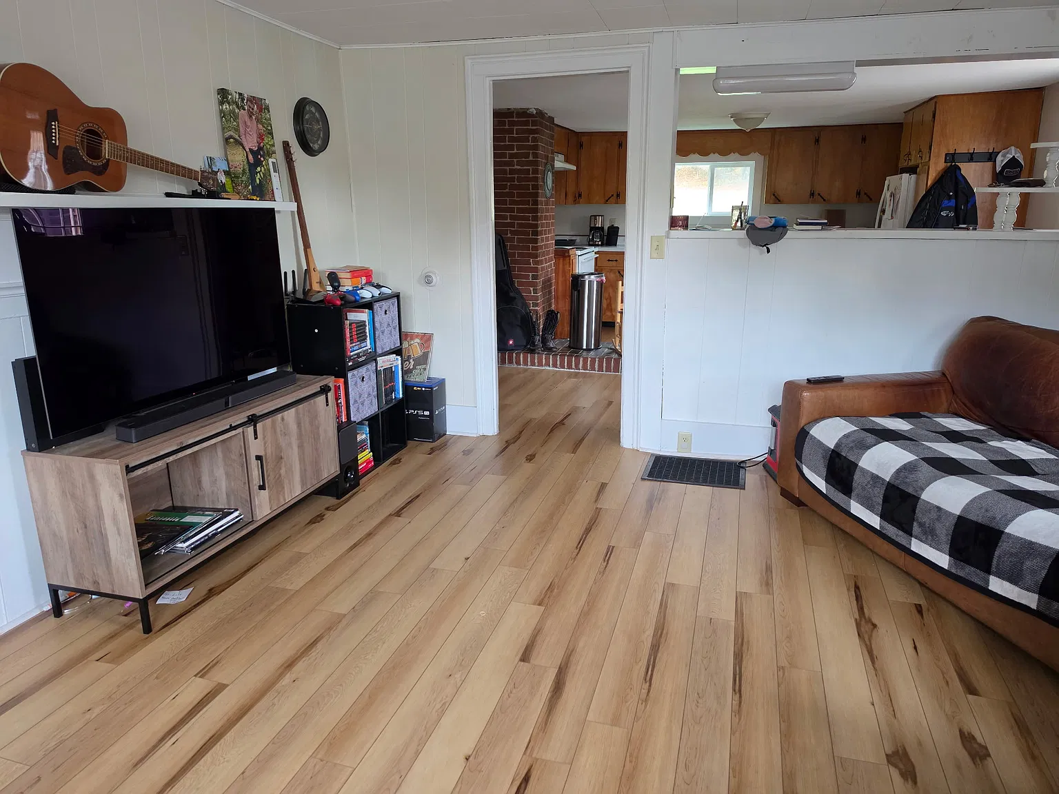 3 bed, 1700 sqft, $2,350 — Photo 2