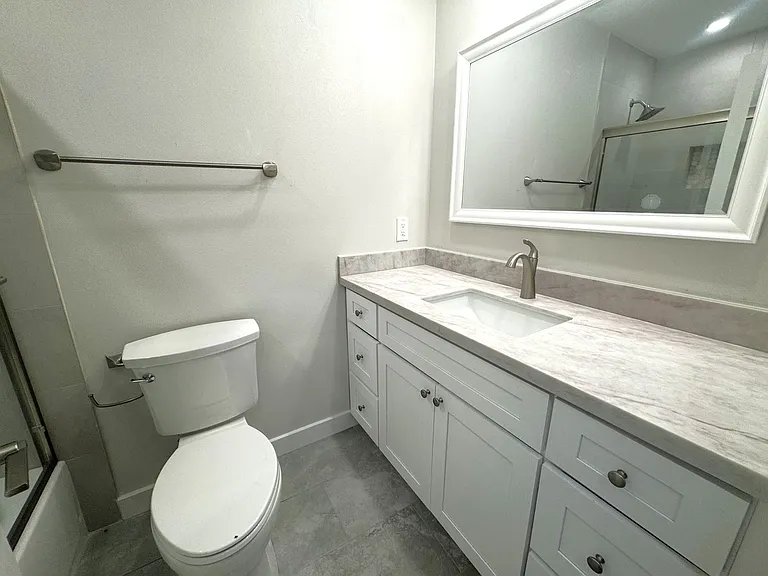 4950 Hancock St — Photo 14