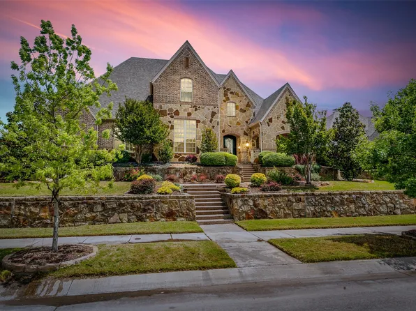 3010 Merlin Dr, Lewisville, TX 75056