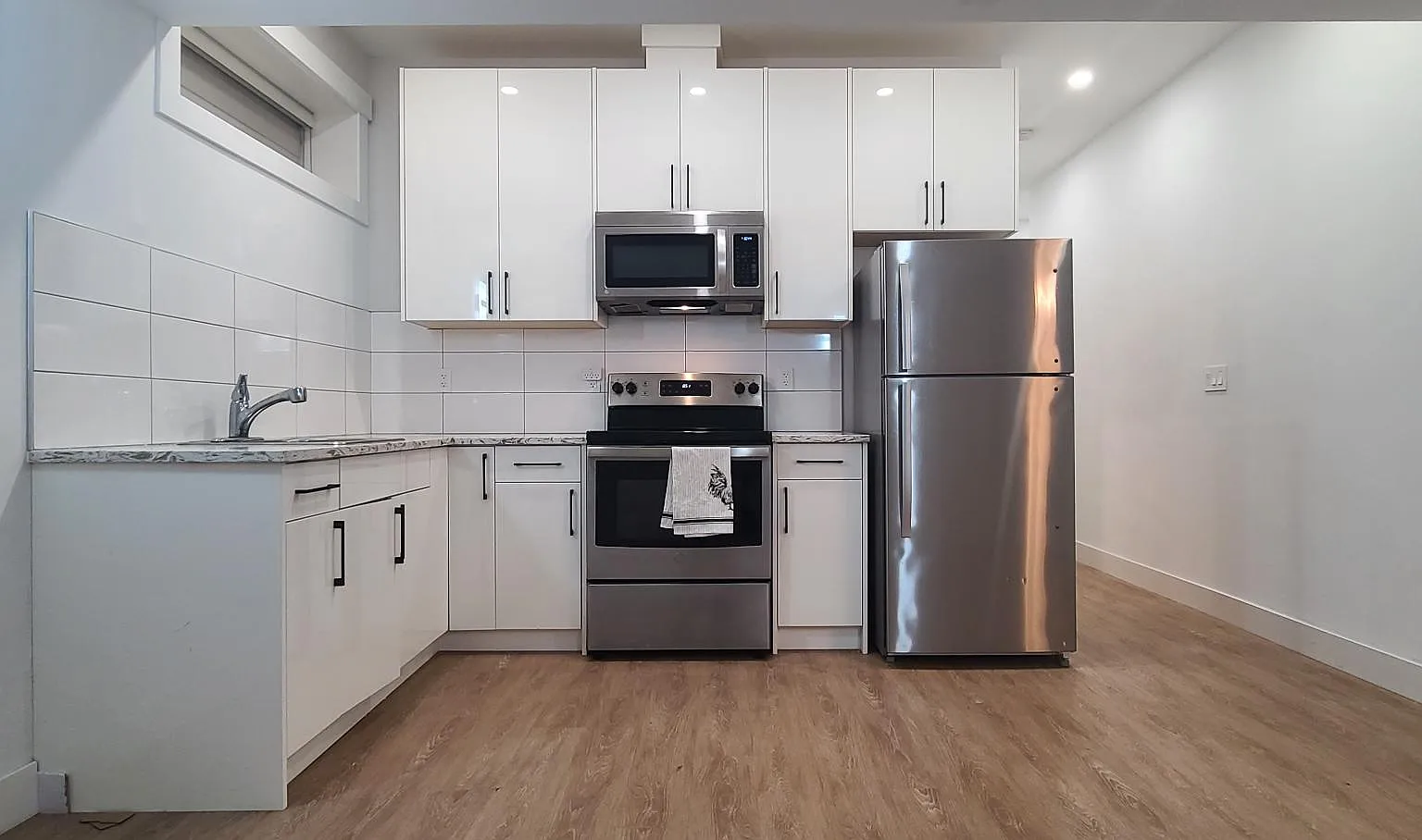 1 bed, 550 sqft, $1,350 — Photo 2