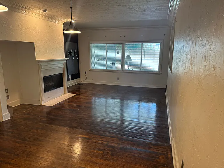 9716 Tiffany Oaks Ln — Photo 10