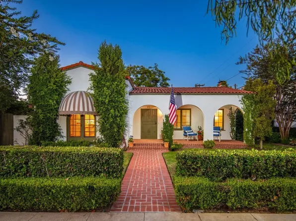 811 10th St, Coronado, CA 92118
