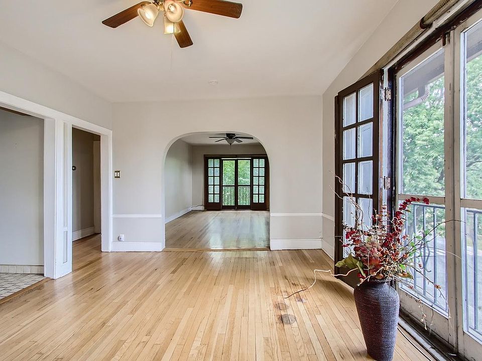 1st image of 104 S Scoville Ave APT 3A