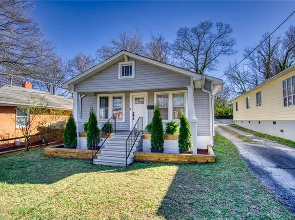 1607 Morton St, Greensboro, NC 27403