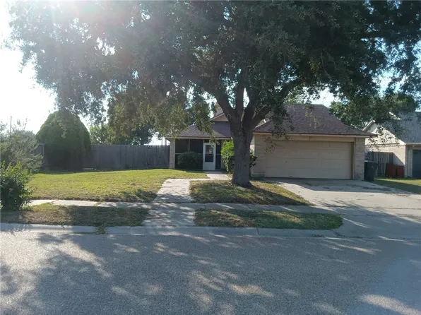 2429 Woodway Dr, Corpus Christi, TX 78414