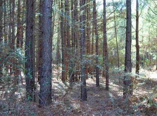 1255 Laurel Cir, Vass, NC 28394